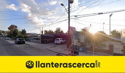 El Pino Llantera en Tecate