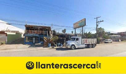 Llantera Colin en Rosarito