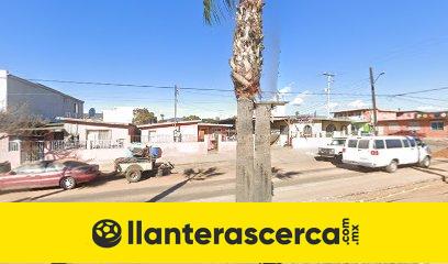Llantera Las Aguilas en Ensenada